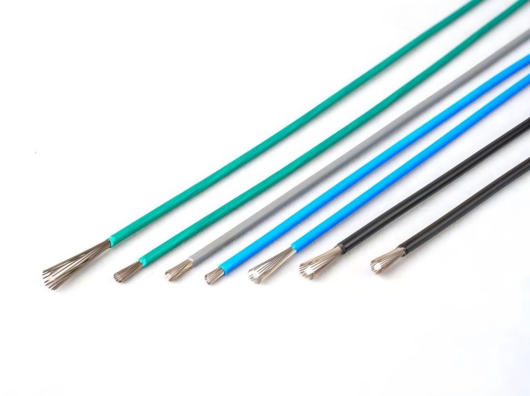 Three-Layer Straight-Wire Reinforced Conduit